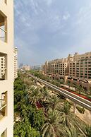 Luxurious 2 Bed Apt on Palm Jumeirah