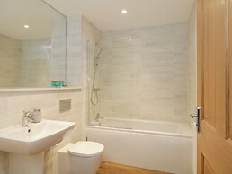 The Margaret Suite Stone Cross Mansion