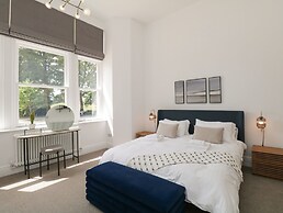 Rowley House at Stone Cross Mansion