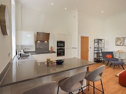 The Kathleen Suite Stone Cross Mansion