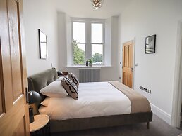 The Kathleen Suite Stone Cross Mansion