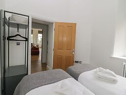 The Kathleen Suite Stone Cross Mansion