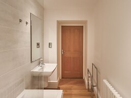 The Kathleen Suite Stone Cross Mansion