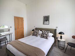 The Kathleen Suite Stone Cross Mansion