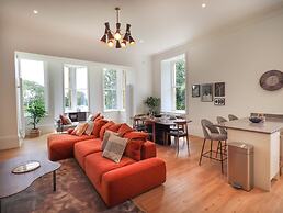 The Kathleen Suite Stone Cross Mansion