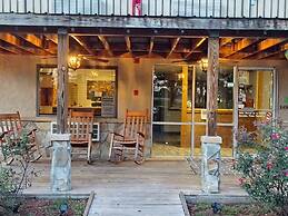 Fairbridge Inn & Suites Richmond Hill