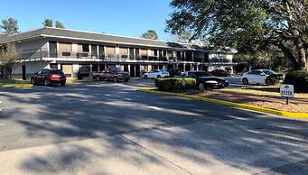 Fairbridge Inn & Suites Richmond Hill