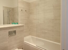 The Alfred Suite Stone Cross Mansion