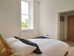 The Alfred Suite Stone Cross Mansion