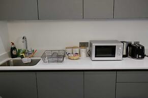 MK Shortstay Deluxe - Flat 2