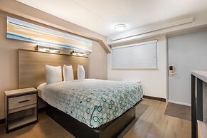 HomeTowne Studios By Red Roof Princeton – Ewing/ Lawrenceville