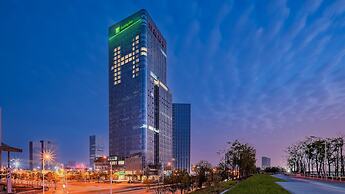 Holiday Inn Changsha Malanshan by IHG