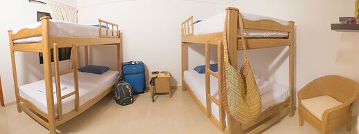 Hotel Senderos del Mar - Hostel