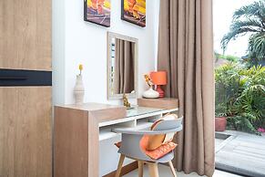 Modern 4BR Pool Villa Virginie Naiharn