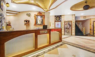 Treebo Eagle Executive