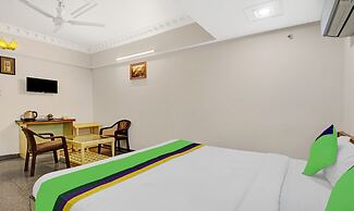 Treebo Eagle Executive