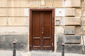 Viale Calascione 7 in Napoli