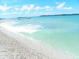 Villa Ovis in Peresiji