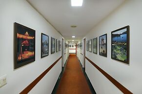 Hotel Admire Inn NFC