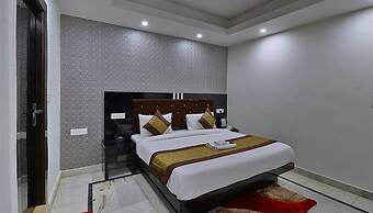 Hotel Noida International