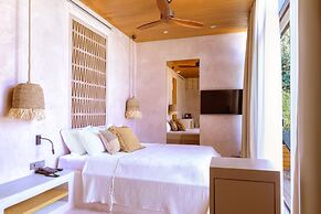 Birdcage 33 Hotel - Adult Only