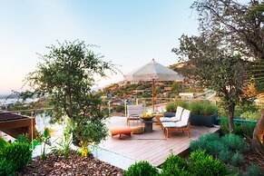 Birdcage 33 Hotel - Adult Only