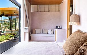 Birdcage 33 Hotel - Adult Only