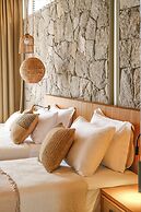 Birdcage 33 Hotel - Adult Only