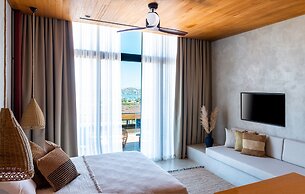 Birdcage 33 Hotel - Adult Only