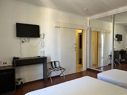 Elena Boutique Residence