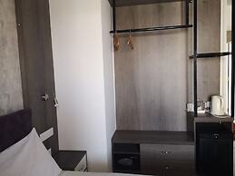 Elena Boutique Residence