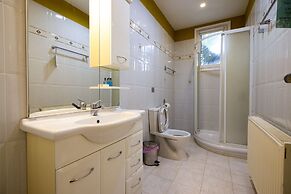 Elena Boutique Residence