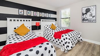 Mansion on Mrytlewood