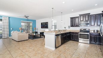 Mansion on Mrytlewood