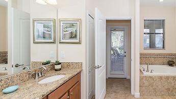 Mansion on Mrytlewood