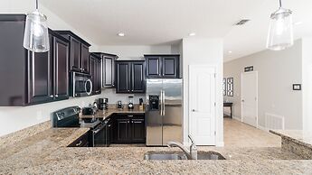 Mansion on Mrytlewood