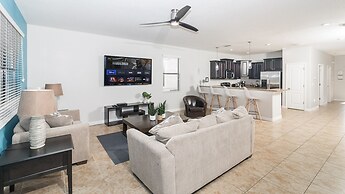 Mansion on Mrytlewood