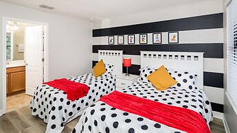 Mansion on Mrytlewood