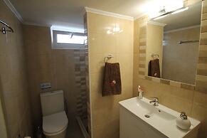 Christa's Home near ATH Airport