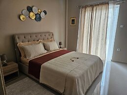 Christa's Home near ATH Airport