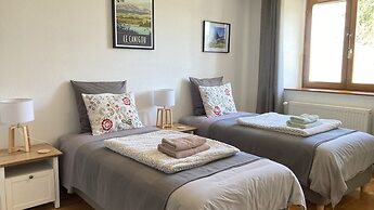 Les Deux Chevaux Guesthouse