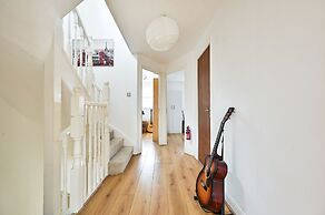 Destination London Docklands