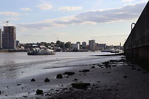 Destination London Docklands