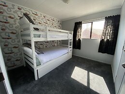 Motuoapa Bay Chalets