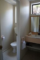 Motuoapa Bay Chalets