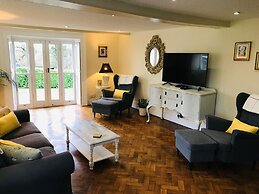 Hengoed Hideaway - Spacious 3-bed House