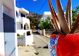 Fully Equipped House Nearby the Beach