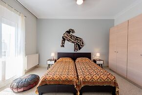 Fully Equipped House Nearby the Beach