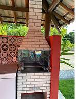 Apartamento na região de Guarajuba