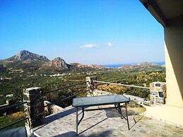 Spacious, Modern Villa in Asomatos, Crete, Greece